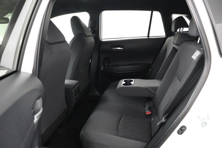 Toyota Corolla Cross - Hybrid 200 Dynamic 44