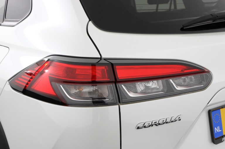 Toyota Corolla Cross - Hybrid 200 Dynamic 45