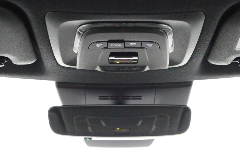 Toyota Corolla Cross - Hybrid 200 Dynamic 61