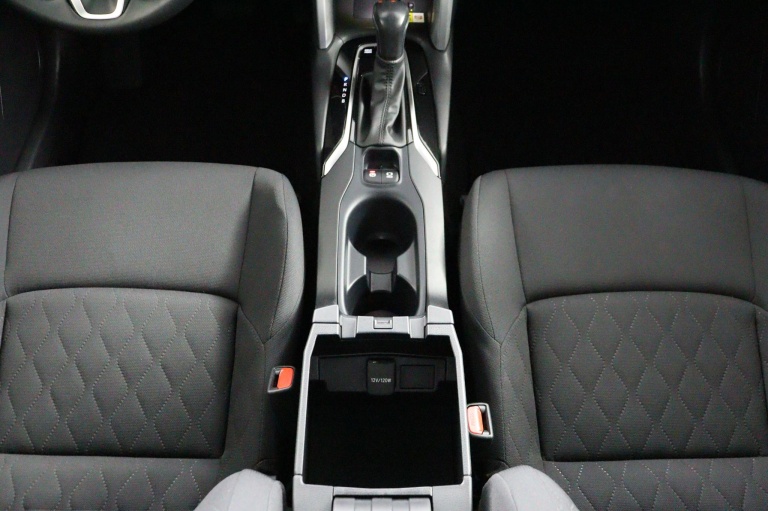 Toyota Corolla Cross - Hybrid 200 Dynamic 64