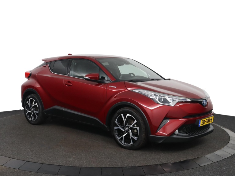 Toyota C-HR - 1.8 Hybrid Business Intro 14