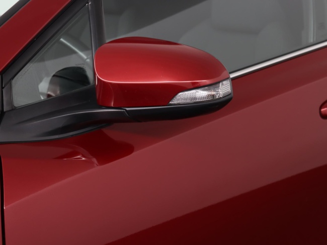 Toyota C-HR - 1.8 Hybrid Business Intro