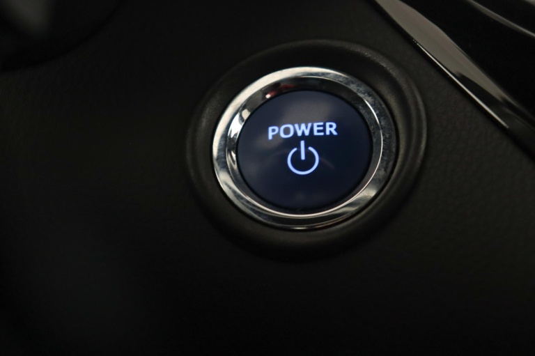 Toyota C-HR - 1.8 Hybrid Business Intro 51