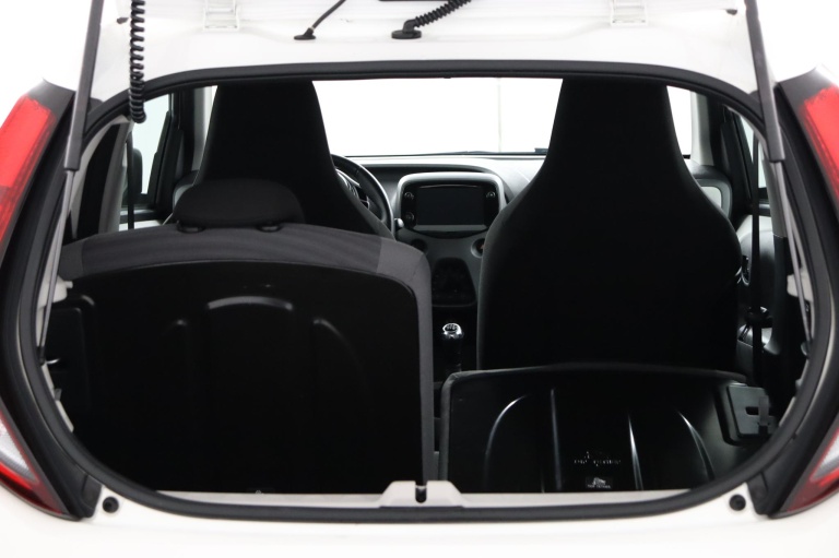 Toyota Aygo - 1.0 VVT-i x-joy 24