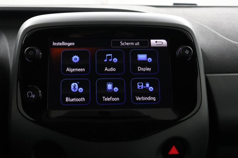 Toyota Aygo - 1.0 VVT-i x-joy 43