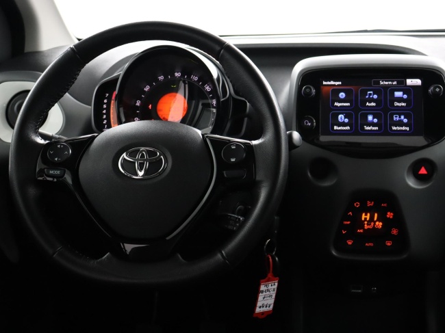 Toyota Aygo - 1.0 VVT-i x-joy