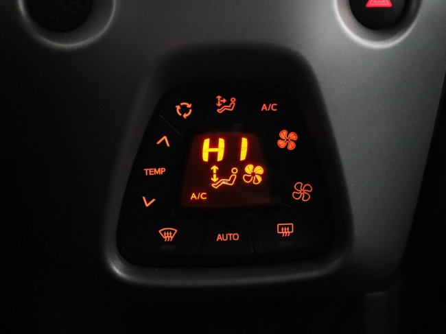 Toyota Aygo - 1.0 VVT-i x-joy