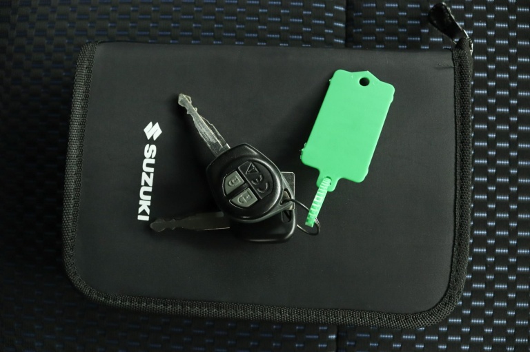 Suzuki Ignis - 1.2 Smart Hybrid Select 11