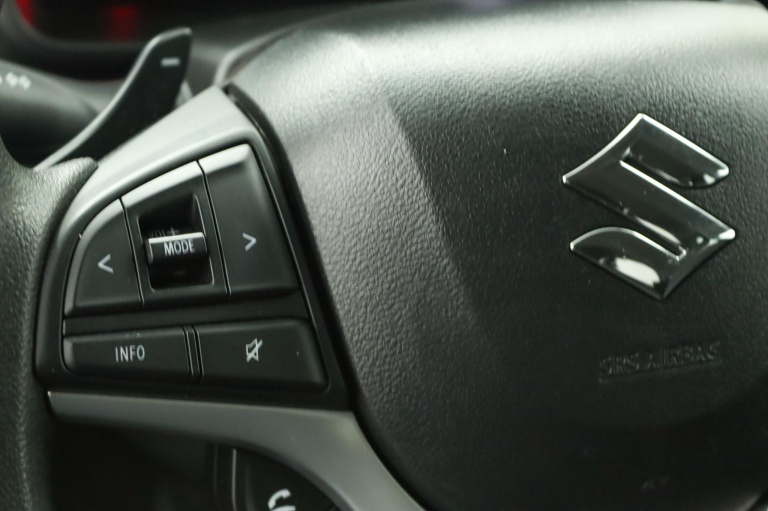 Suzuki Ignis - 1.2 Smart Hybrid Select 19