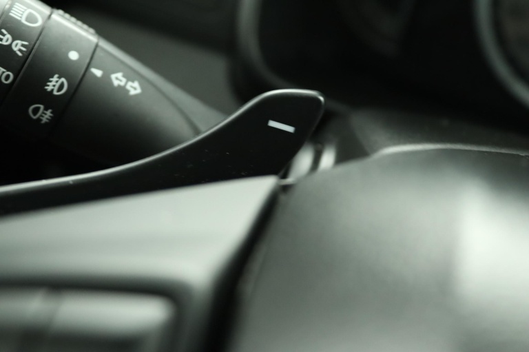 Suzuki Ignis - 1.2 Smart Hybrid Select 46