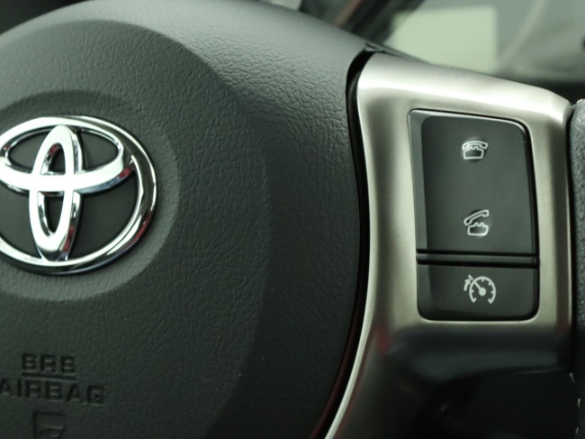 Toyota Yaris - 1.3 VVT-i Aspiration