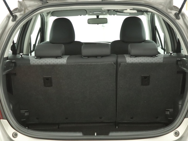 Toyota Yaris - 1.3 VVT-i Aspiration