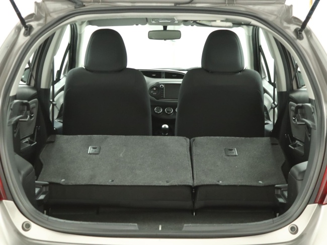 Toyota Yaris - 1.3 VVT-i Aspiration