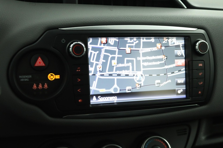 Toyota Yaris - 1.3 VVT-i Aspiration 27