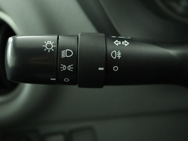 Toyota Yaris - 1.3 VVT-i Aspiration