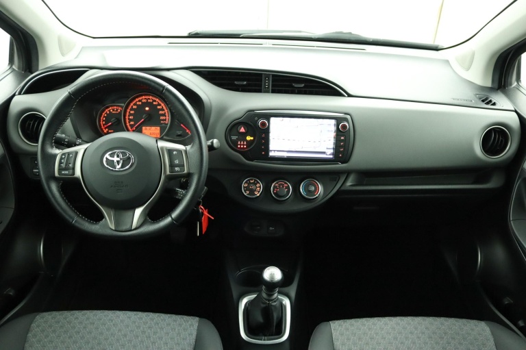 Toyota Yaris - 1.3 VVT-i Aspiration 4