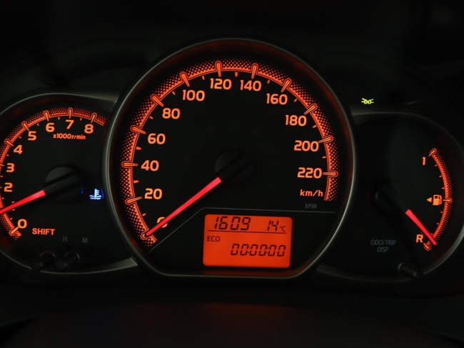 Toyota Yaris - 1.3 VVT-i Aspiration