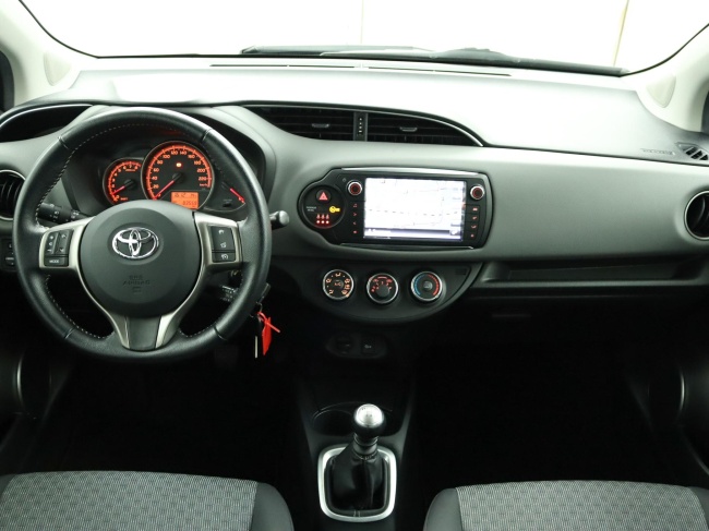 Toyota Yaris - 1.3 VVT-i Aspiration