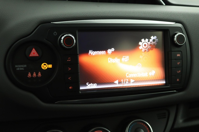 Toyota Yaris - 1.3 VVT-i Aspiration 50