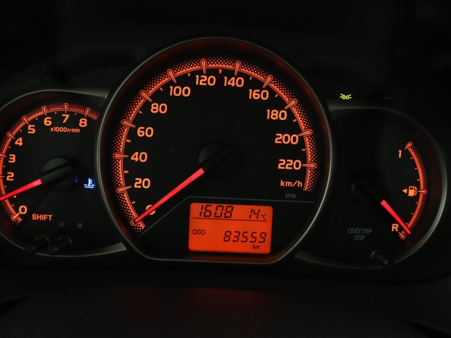 Toyota Yaris - 1.3 VVT-i Aspiration