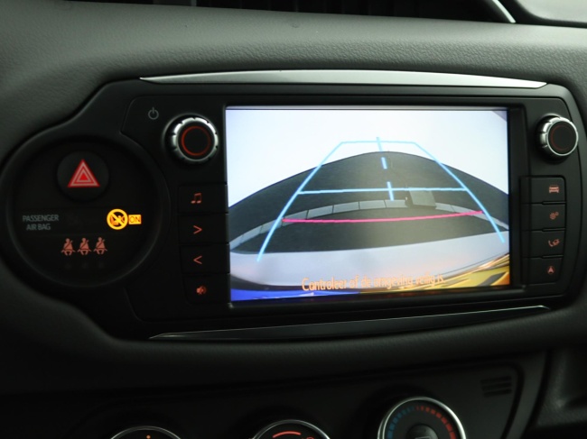 Toyota Yaris - 1.3 VVT-i Aspiration