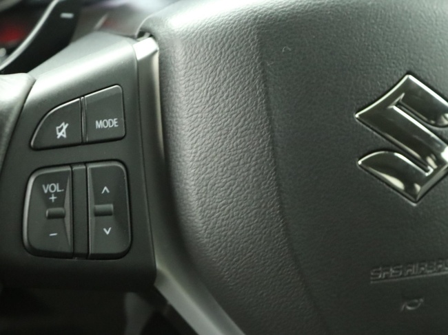 Suzuki Vitara - 1.5 Hybrid Style Rhino Edition