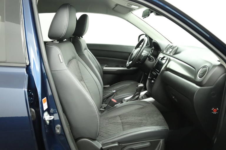 Suzuki Vitara - 1.5 Hybrid Style Rhino Edition 22