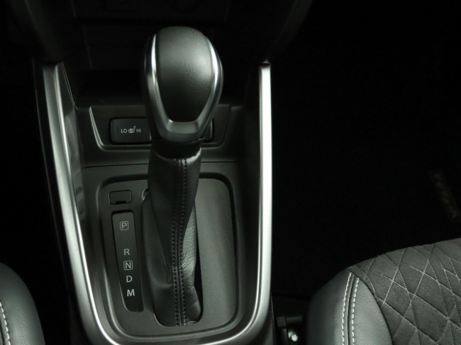 Suzuki Vitara - 1.5 Hybrid Style Rhino Edition