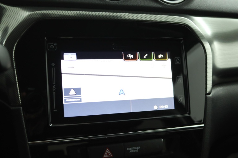 Suzuki Vitara - 1.5 Hybrid Style Rhino Edition 28