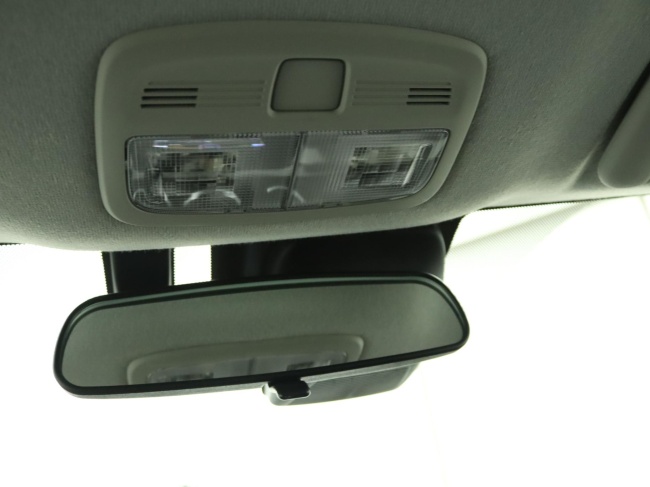 Suzuki Vitara - 1.5 Hybrid Style Rhino Edition