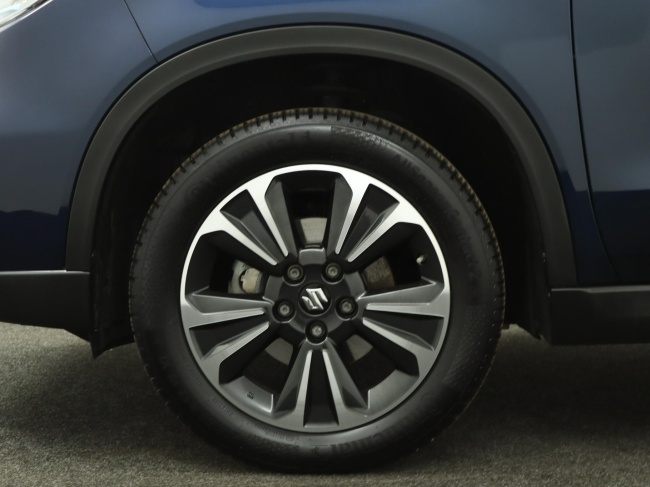 Suzuki Vitara - 1.5 Hybrid Style Rhino Edition