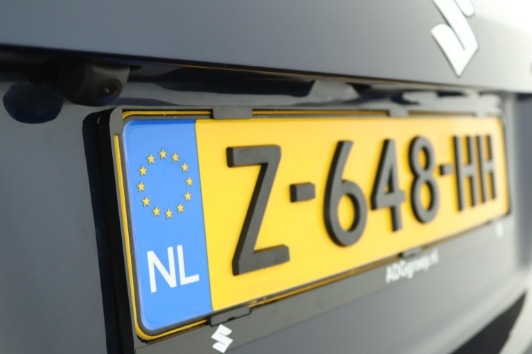 Suzuki Vitara - 1.5 Hybrid Style Rhino Edition 41