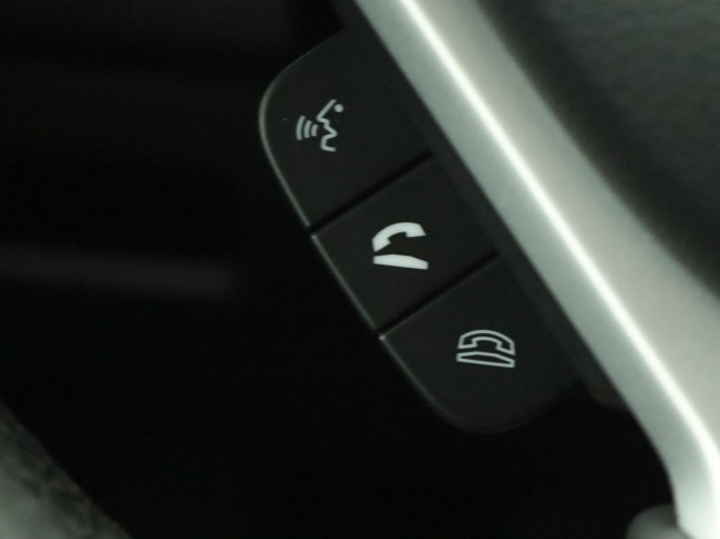 Suzuki Vitara - 1.5 Hybrid Style Rhino Edition