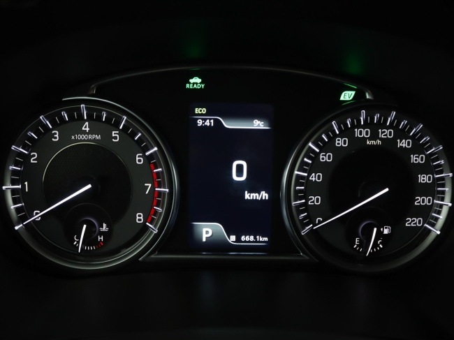 Suzuki Vitara - 1.5 Hybrid Style Rhino Edition