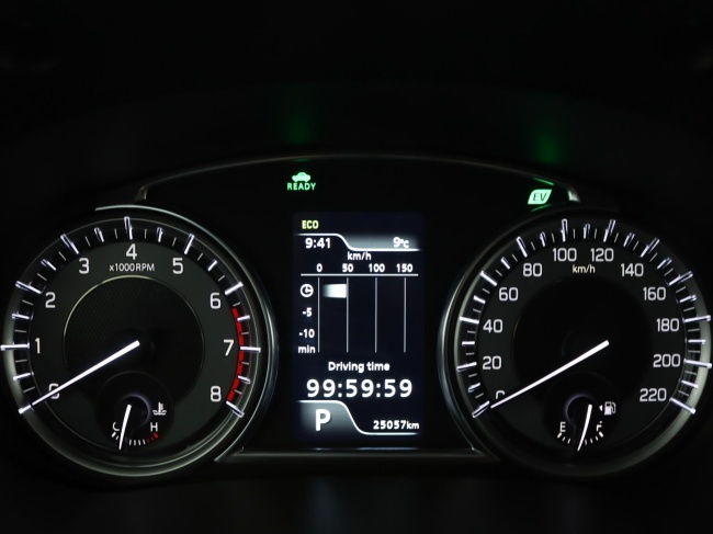 Suzuki Vitara - 1.5 Hybrid Style Rhino Edition