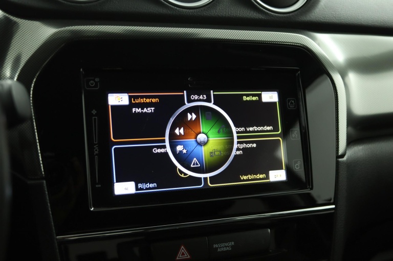 Suzuki Vitara - 1.5 Hybrid Style Rhino Edition 58