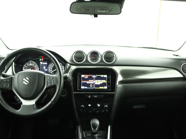 Suzuki Vitara - 1.5 Hybrid Style Rhino Edition