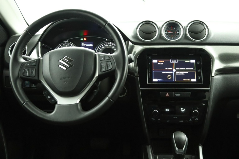 Suzuki Vitara - 1.5 Hybrid Style Rhino Edition 64