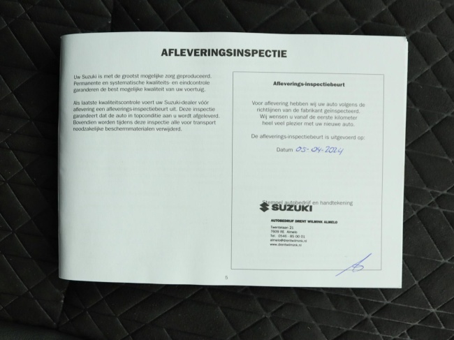 Suzuki Vitara - 1.5 Hybrid Style Rhino Edition