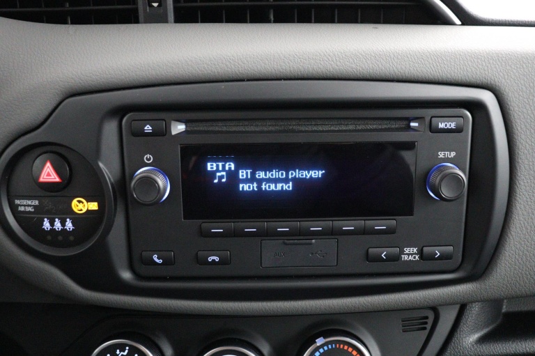 Toyota Yaris - 1.0 VVT-i Comfort 44