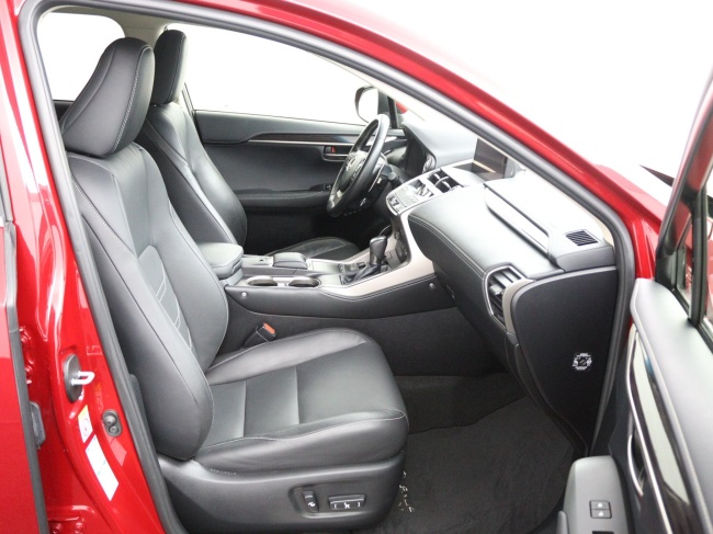 Lexus NX - 300h President Line Limited