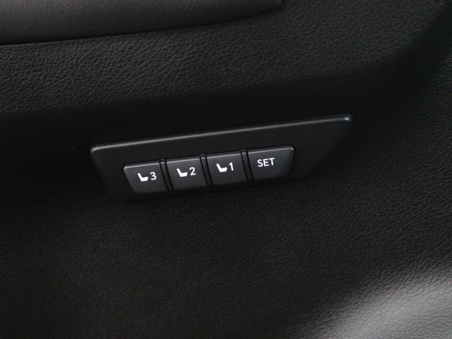 Lexus NX - 300h President Line Limited