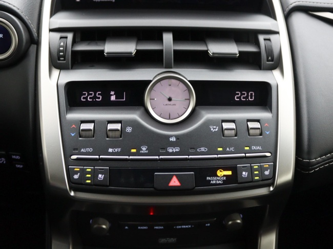 Lexus NX - 300h President Line Limited