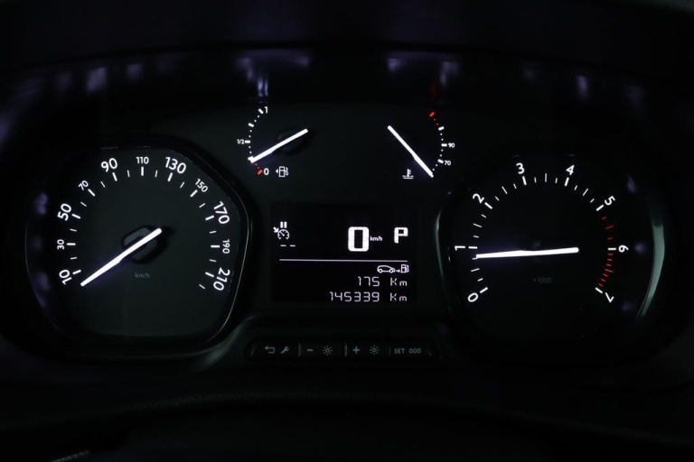 Toyota PROACE Worker - 2.0 D-4D Professional Long 6