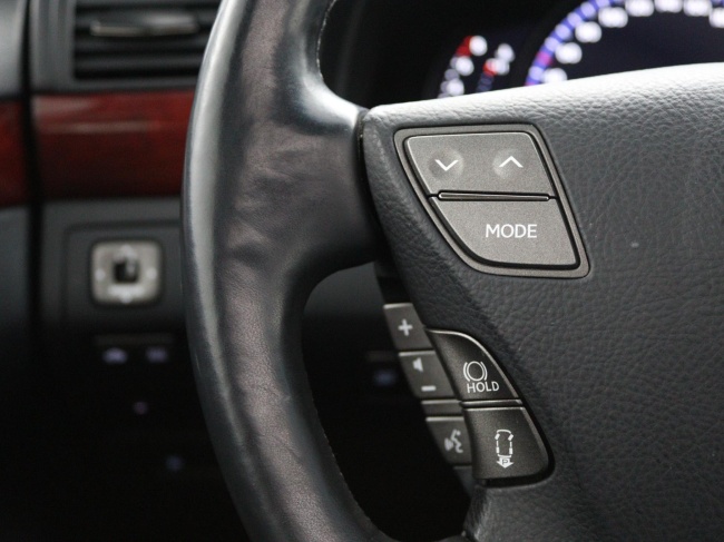 Lexus LS - 600h Executive