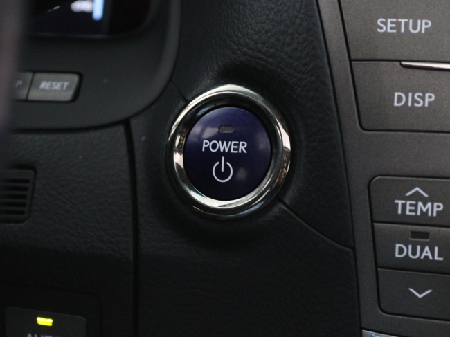 Lexus LS - 600h Executive