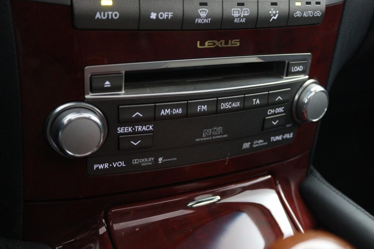 Lexus LS - 600h Executive 46