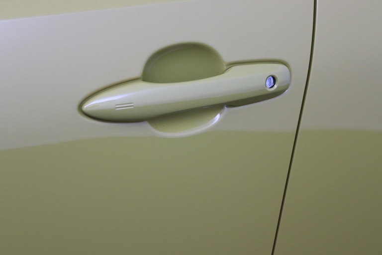 Toyota Prius - 2.0 Plug-in Hybrid 220 Executive Panoramisch dak 34