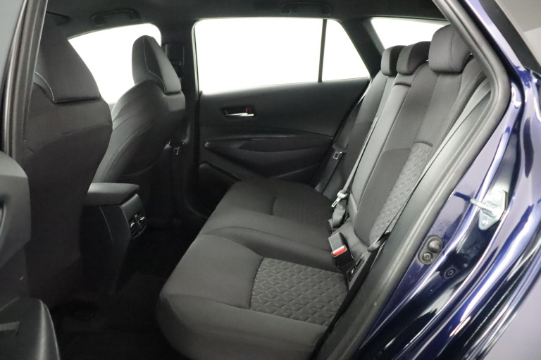 Toyota Corolla Touring Sports - 1.8 Hybrid Active 18