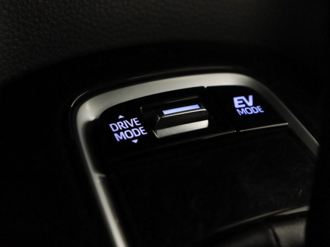 Toyota Corolla Touring Sports - 1.8 Hybrid Active